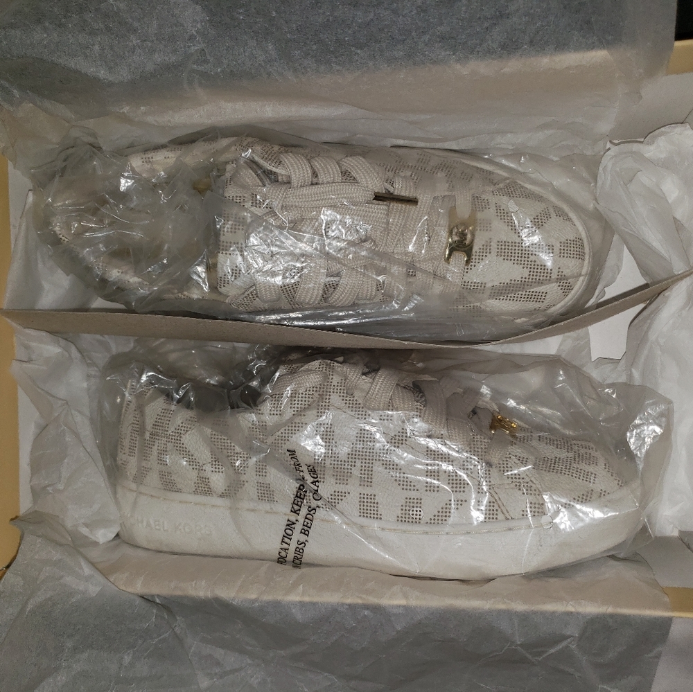 Michael Kors Leather Monogram Sneakers